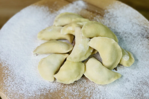 Вареники с картофелем и маслом