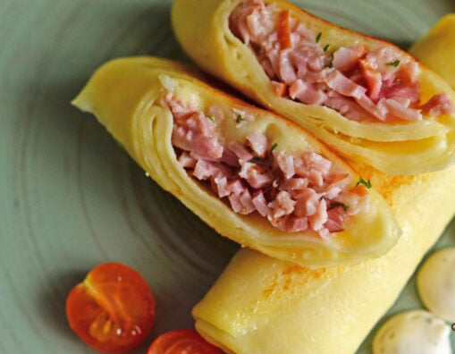 Блинчики с ветчиной и голландским сыром